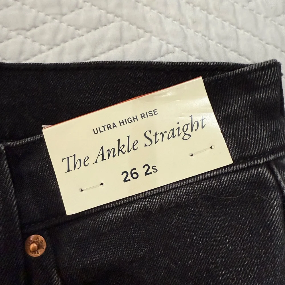 Abercrombie The Ankle Straight Curve Love Black Jeans Women Size 26/ 2S - Picture 5 of 9